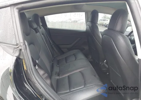 2019 Tesla Model 3 Long Range/Mid Range/Standard Range/Standard Range Plus z USA, uszkodzony, nr VIN 5YJ3E1EA1KF300494